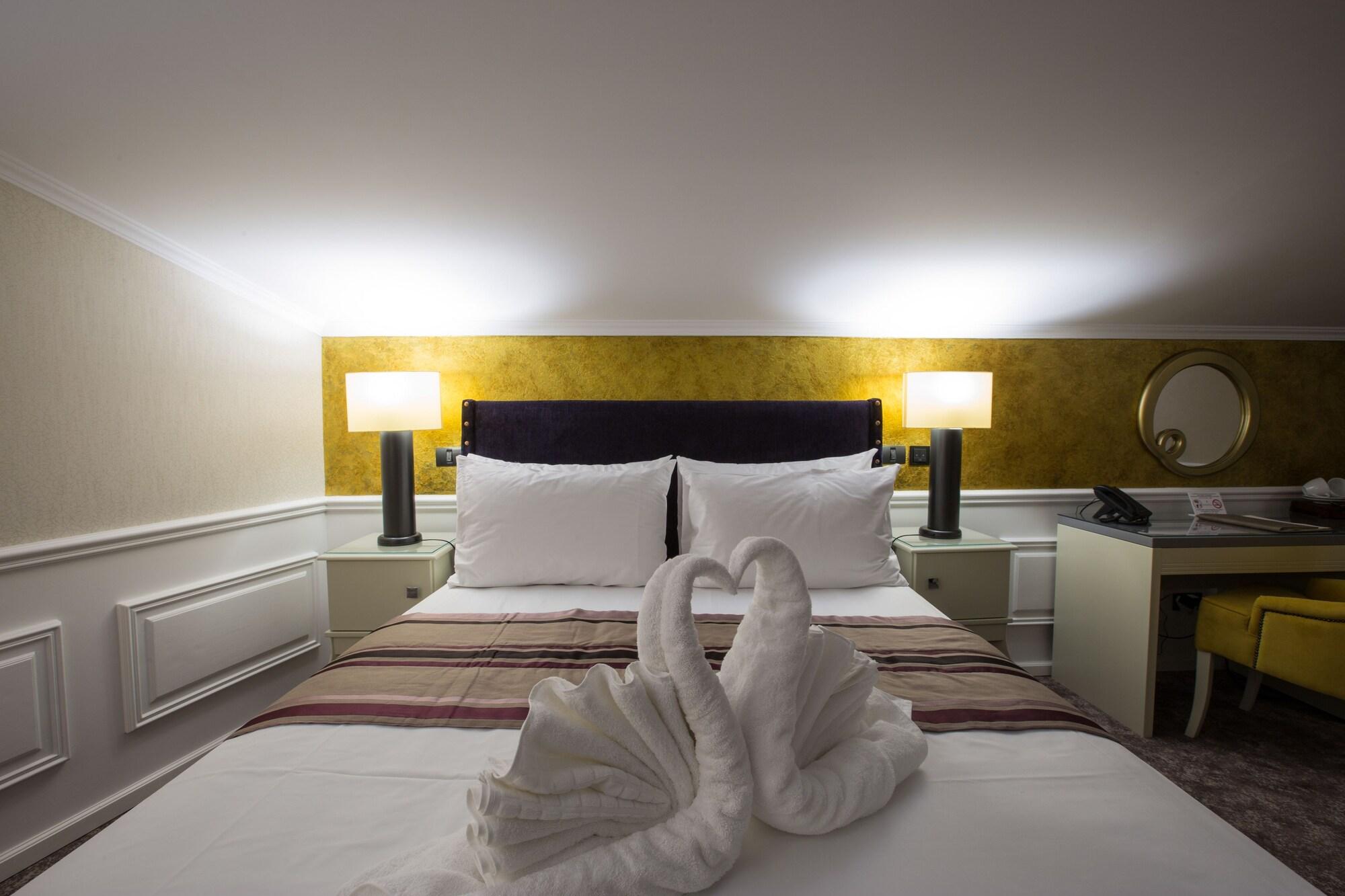 Peninsula Boutique Hotel Констанца Екстер'єр фото