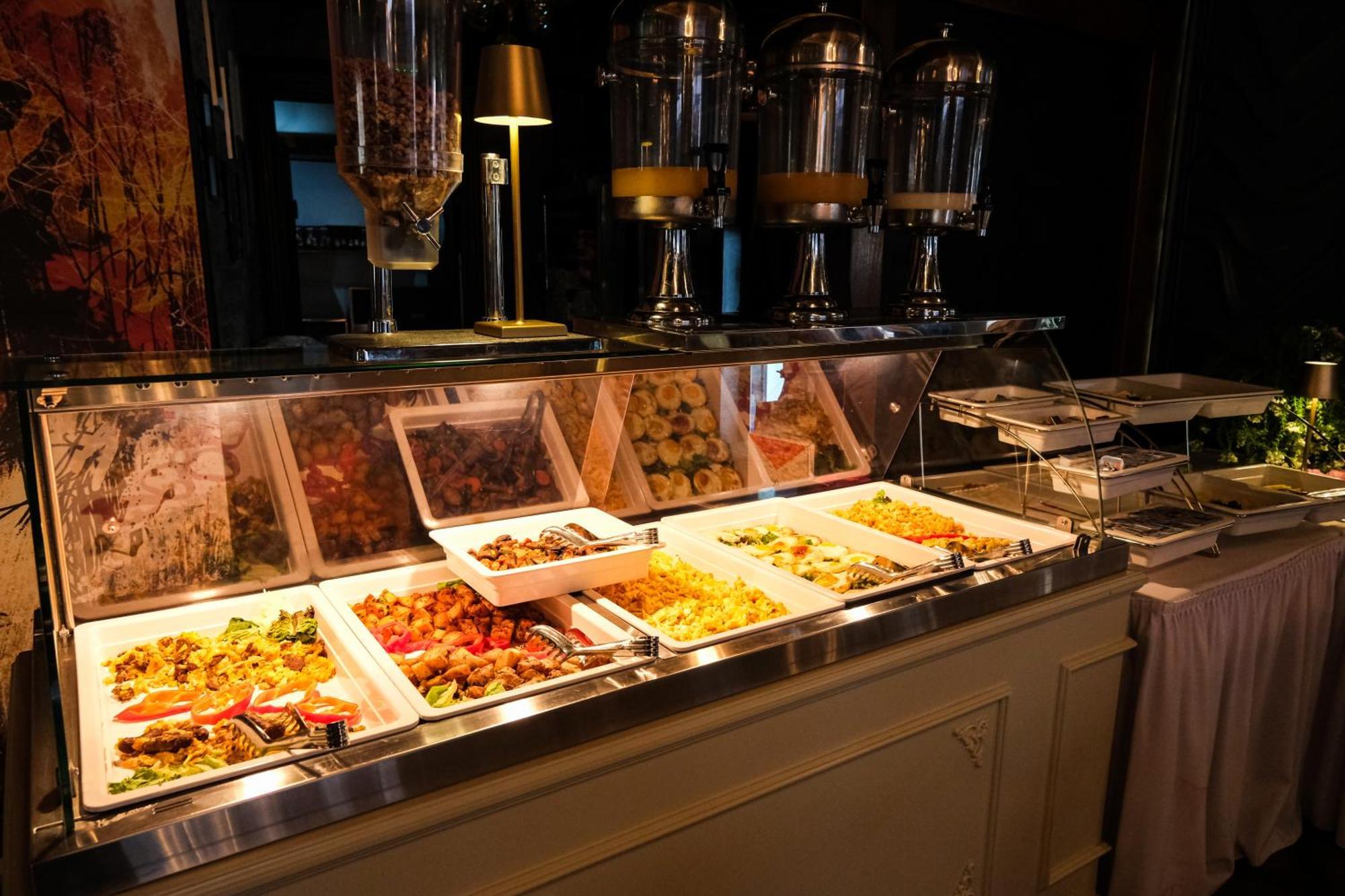 Peninsula Boutique Hotel Констанца Екстер'єр фото