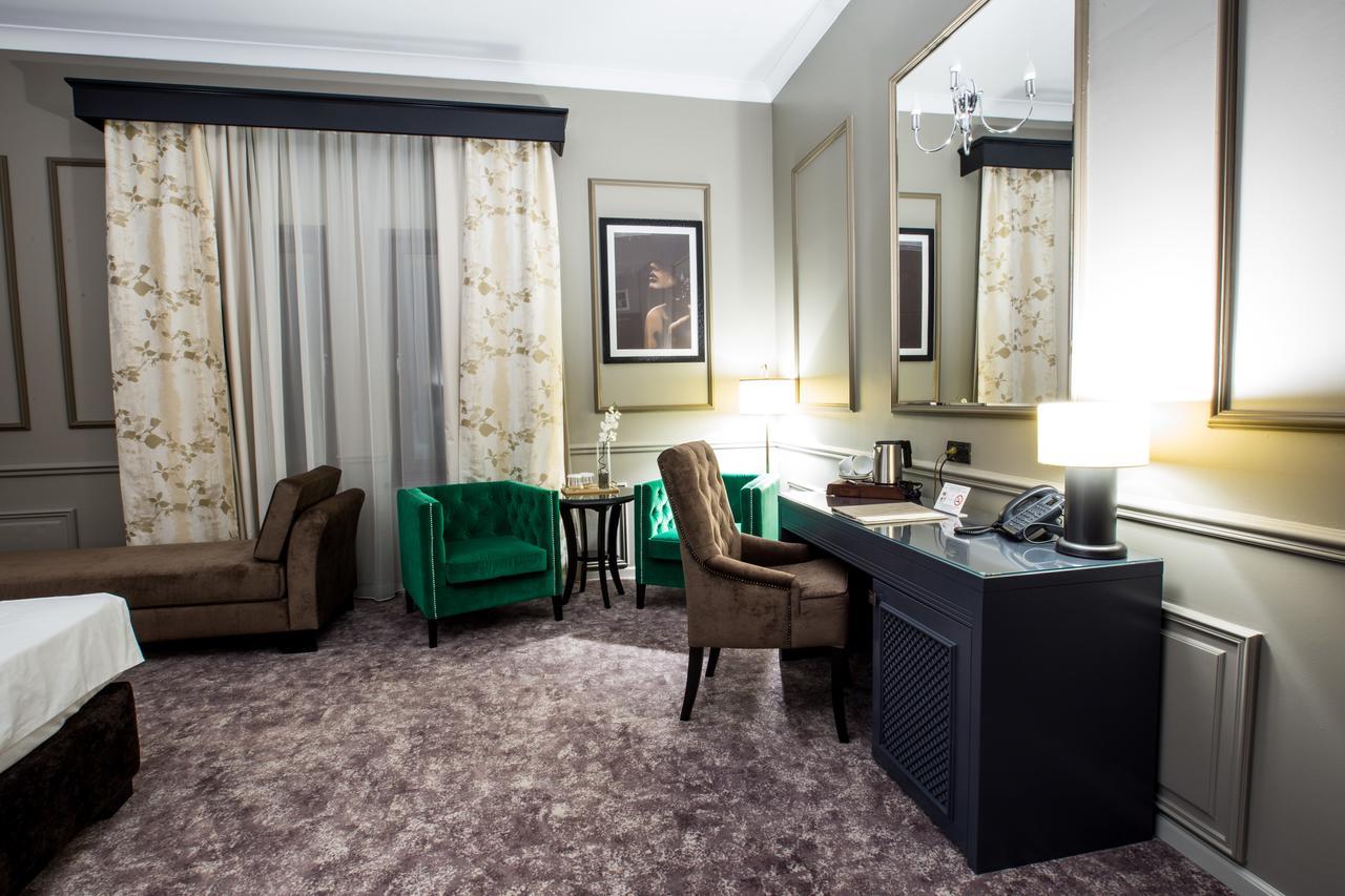 Peninsula Boutique Hotel Констанца Екстер'єр фото